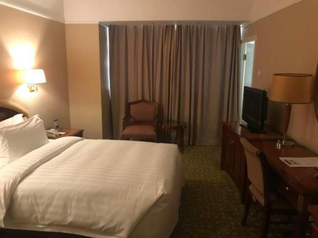 Jianguo Garden Hotel Пекин Екстериор снимка