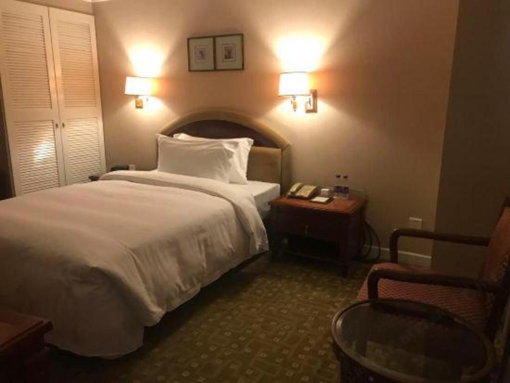 Jianguo Garden Hotel Пекин Екстериор снимка