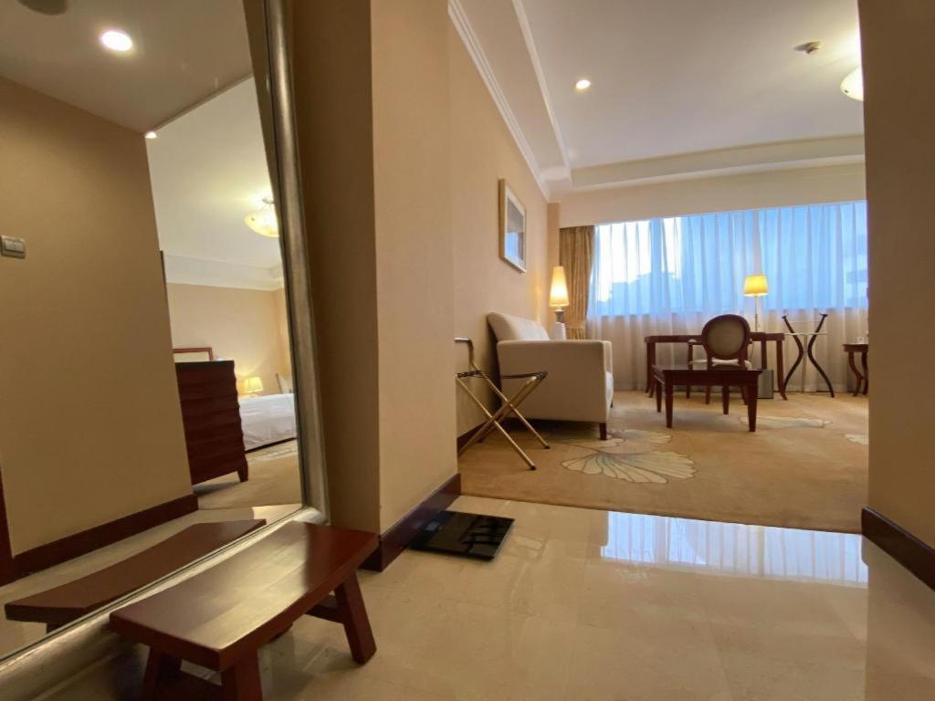 Jianguo Garden Hotel Пекин Екстериор снимка